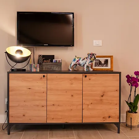 Apartman Maison 1800 *